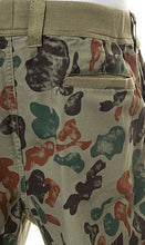 Load image into Gallery viewer, Waimea Camo Shorts Back Pocket