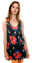 Load image into Gallery viewer, Nightshade Floral Tank 1